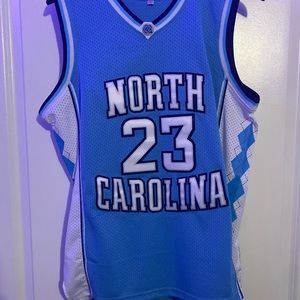 Michael Jordan unc jersey #23